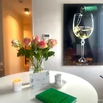Modern Elegance In Historical Center *