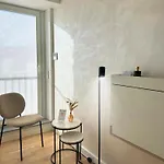 Modern Elegance In Historical Center Daire