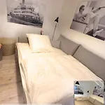 Daire Modern Elegance In Historical Center *
