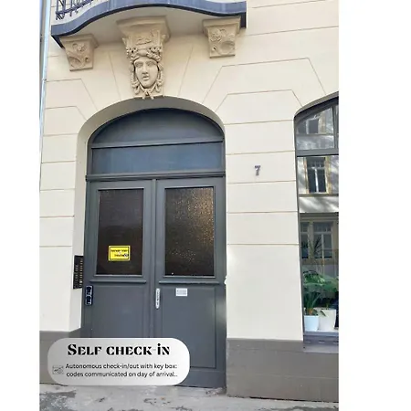 Modern Elegance In Historical Center * Trier