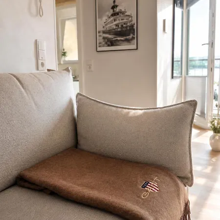 Modern Elegance In Historical Center Appartement