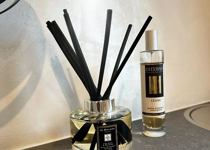 Lejlighed Modern Elegance In Historical Center