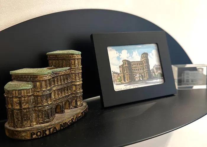 아파트 Modern Elegance In Historical Center *